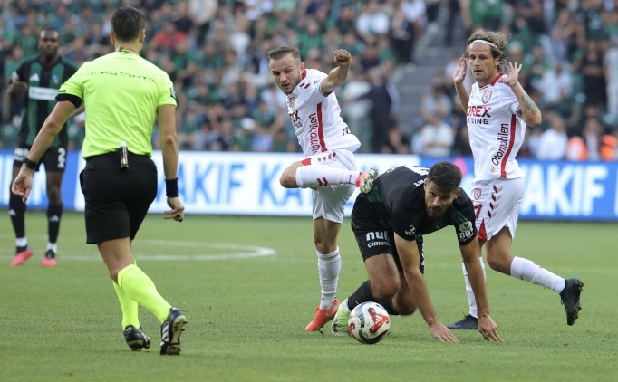 Samsunspor, on kiilik Kocaelispor'u Van Drogelen ile yendi!