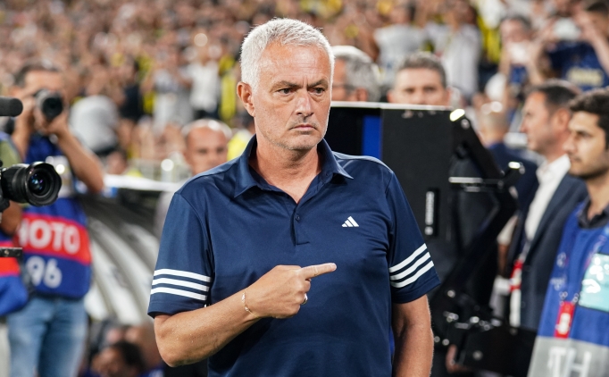 Jose Mourinho'dan Sadettin Saran'a fla� cevap!