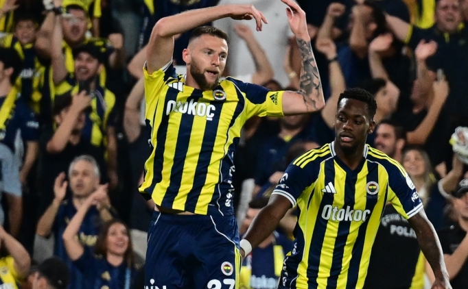 Fenerbah�e'nin S�per Lig'deki ilk gol� Skriniar'dan!