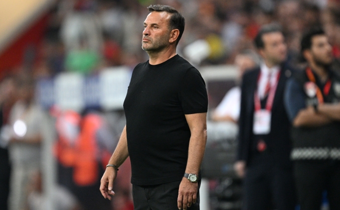 Okan Buruk'tan bu sezon bir ilk!