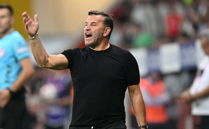 Galatasaray'da ilk 11 de�i�iyor!