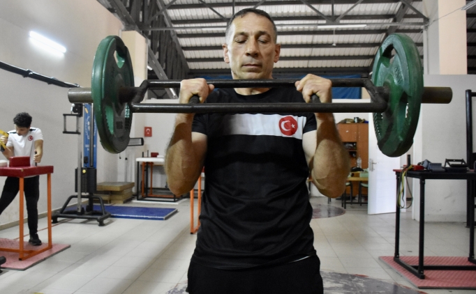 Milli sporcu, k�z�na verdi�i s�z� yerine getirmek istiyor!