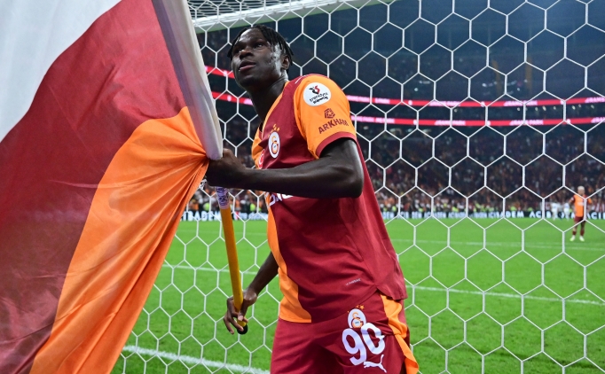 Galatasaray'da yeni transferler i�in karar!