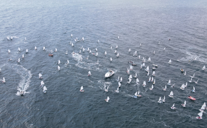 S�leymanpa�a Optimist Cup Yelken Yar��lar� s�r�yor