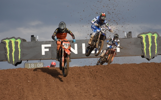 D�nya Motokros �ampiyonas�'nda ilk g�n yar��lar� sona erdi!
