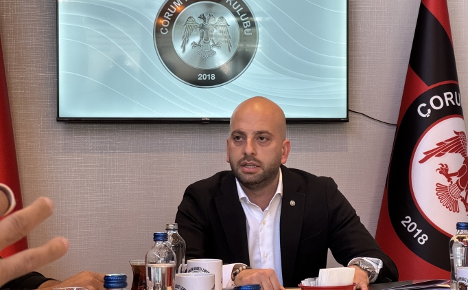 �orum FK, 3 futbolcu ile s�zle�me uzatt�