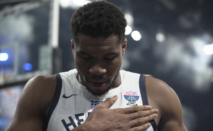 Giannis Antetokounmpo'dan �z�r mesaj�!