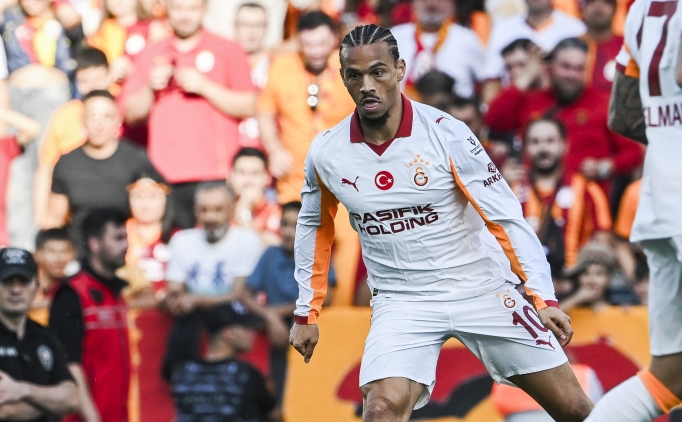 Galatasaray'da Sane, ko�uda birinci!