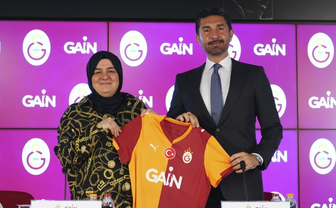 Galatasaray'da yeni sponsorluk anla�mas�