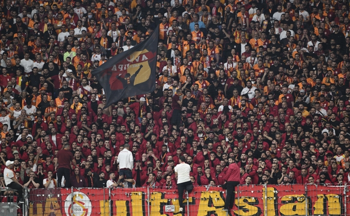 Galatasaray'dan Liverpool ncesi taraftara srpriz!