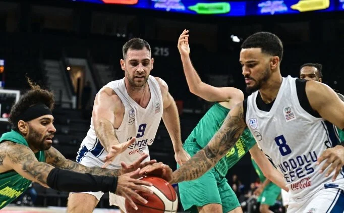 Anadolu Efes, Avrupa kupalar�nda 876. ma��na ��kacak