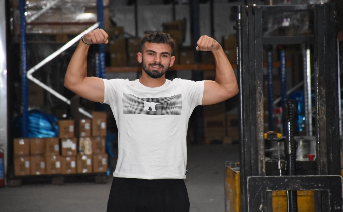 Hasan Sait Emrem, g�da deposundan halterde �ampiyonlu�a!