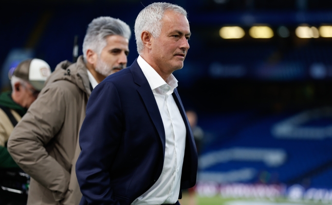 Chelsea, Jose Mourinho'yu �zd�