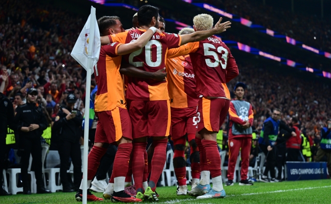 Galatasaray'dan tarihi balang: Liderlik, rekor ve gol zenginlii