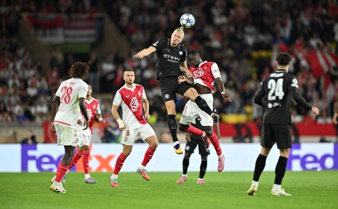 Manchester City, 90. dakikada y�k�ld�!