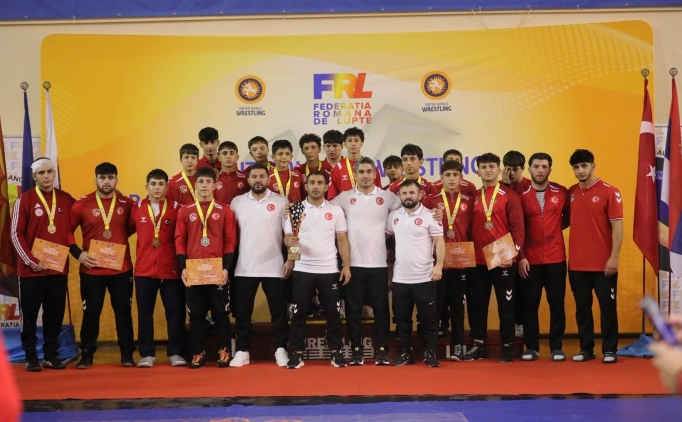 Milli greiler, 17 Ya Alt Balkan ampiyonas'nda 39 madalya kazand