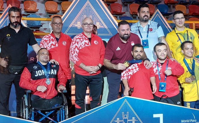 Milli para halterci Abdullah Kayapnar, dnya ampiyonu oldu