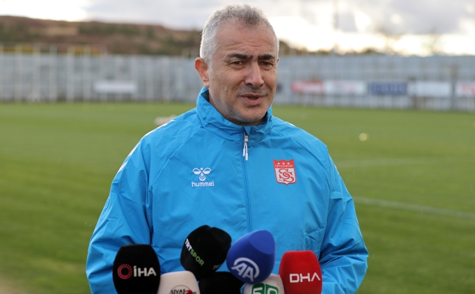Mehmet Alt�parmak: 'Amac�m�z Sivasspor'u hak etti�i yere ta��mak'