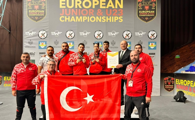 Milli halterciler Avrupa �ampiyonas�'na 13 madalyayla ba�lad�!