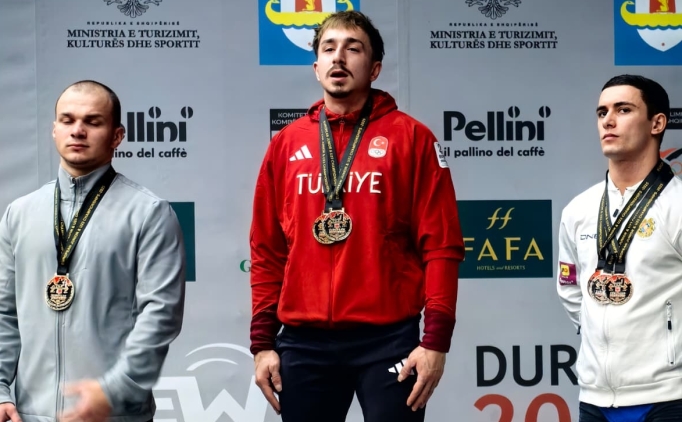 Milli halterci Yusuf Fehmi Gen, Avrupa ampiyonu oldu