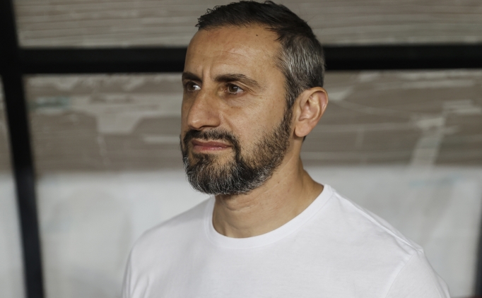 Serkan zbalta: 'Ayaklarmzn yere salam basmas lazm'