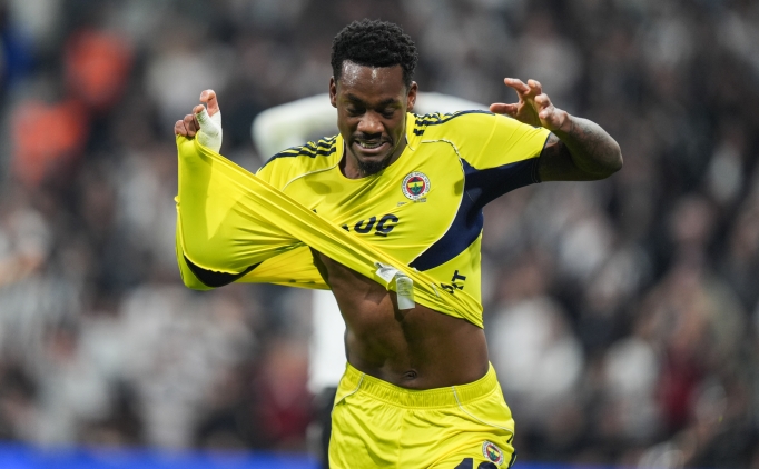 Jhon Duran ligde 8 ma� sonra sahaya ��kt�