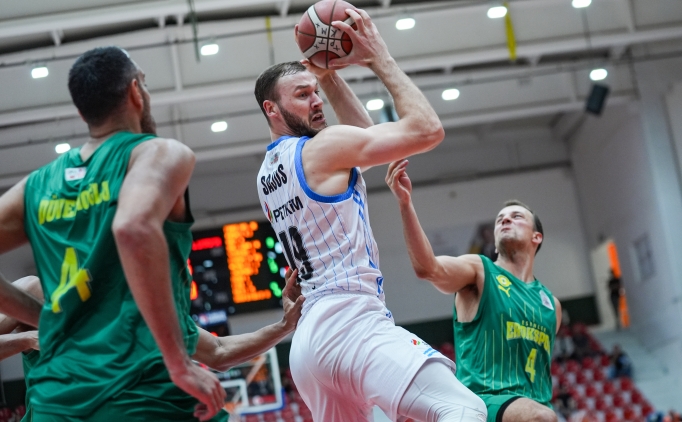 Aliaa Petkimspor, Romanya'da kayp!