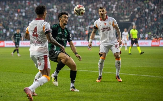 Emre A��k'tan Galatasaray savunmas�na tepki!