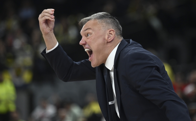 Jasikevicius: 'Fenerbah�e taraftar�na y�rekten te�ekk�r ederim'