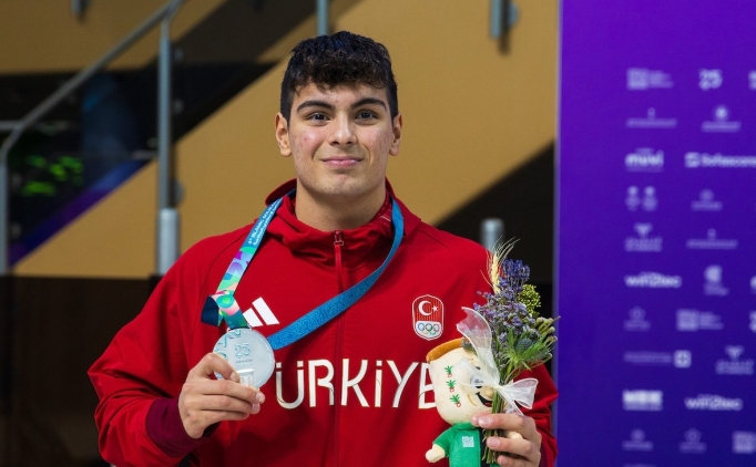 Milli yzclerden 49 madalya