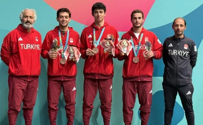 Milli masa tenisi oyuncular�, 6. �slami Dayan��ma Oyunlar�'nda 6 madalya kazand�!