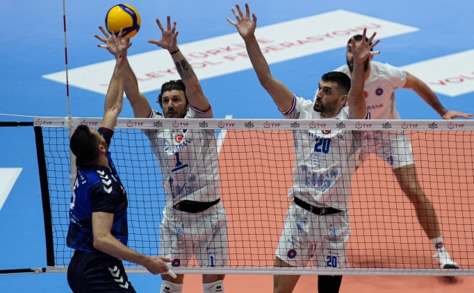 Halkbank, Altekma deplasman�nda tie-break'te g�ld�: 3-2