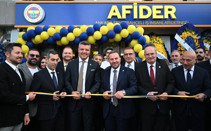 Sadettin Saran: 'Fenerbah�e'nin b�y�kl��� sizler sayesinde'