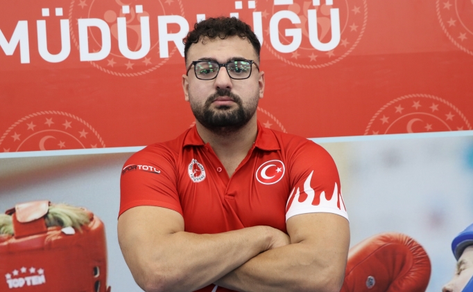 Stajyer avukat milli kick boks�u Yakar'�n '�ifte' hedefi