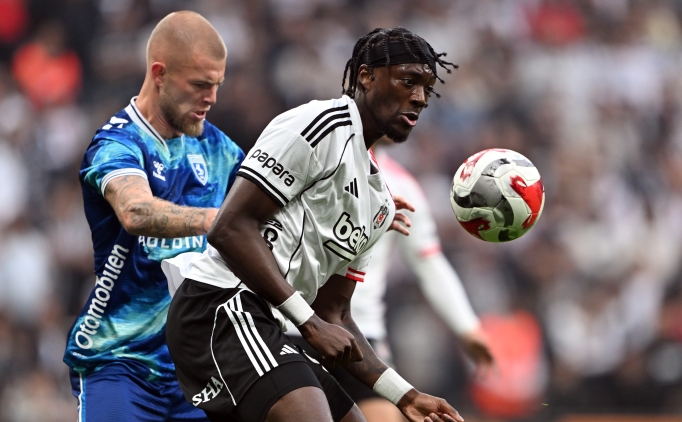 Beikta, evinde gurbeti yayor