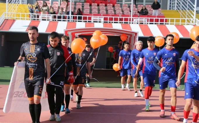 Eski�ehir'de l�semili �ocuklar i�in dostluk ma�� d�zenlendi