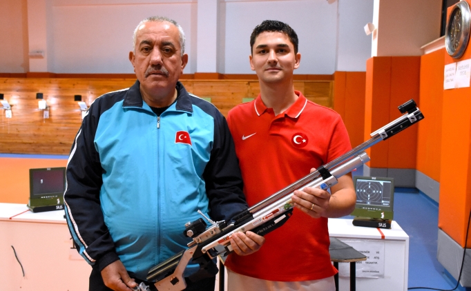 H�sn� Yusuf, ni�angah�na 2026 Avrupa Para At�c�l�k �ampiyonas�'n� koydu