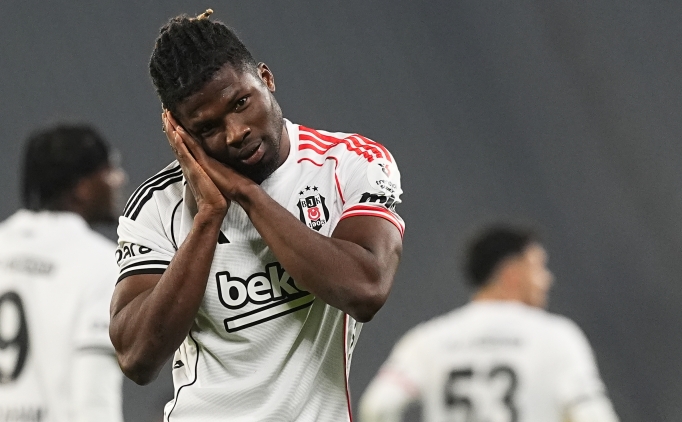 Be�ikta� deplasmanda u�uyor!