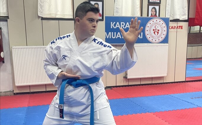 Bolu'nun gururu Berkay, karateyle engel tan�m�yor