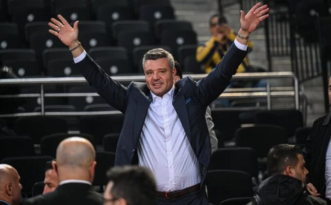 Fenerbah�e'den Sadettin Saran i�in a��klama