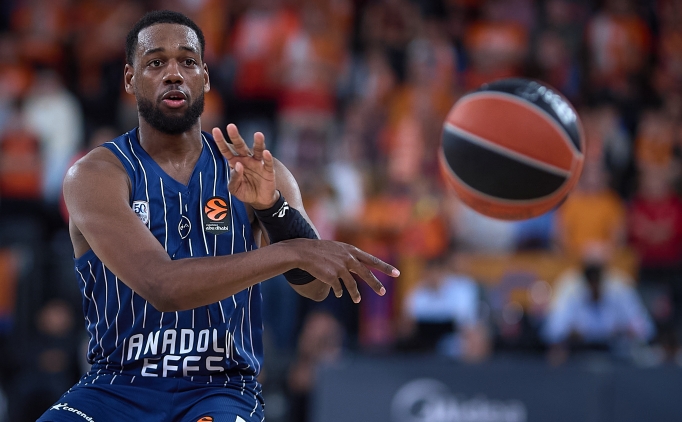 Anadolu Efes, Pablo Laso ile nefes ald�!