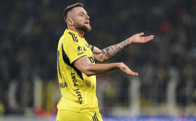 Fenerbah�e, ligde 5 ma� sonra kalesini kapad�!