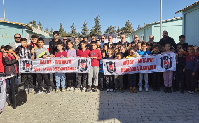 Be�ikta� g�n�ll�lerinden depremzede ��rencilere forma