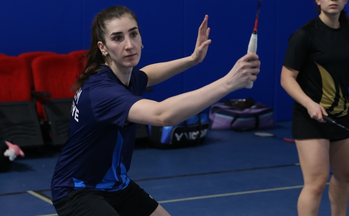 Milli badmintoncu Zehra Erdem gelecekten umutlu