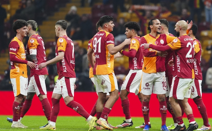 Galatasaray'da bu sezon i�in bir ilk!
