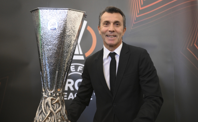 B�lent Korkmaz'dan Muslera'ya esprili g�nderme