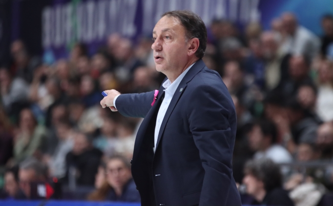 TOFA�, ba�antren�r Orhun Ene ile yollar�n� ay�rd�