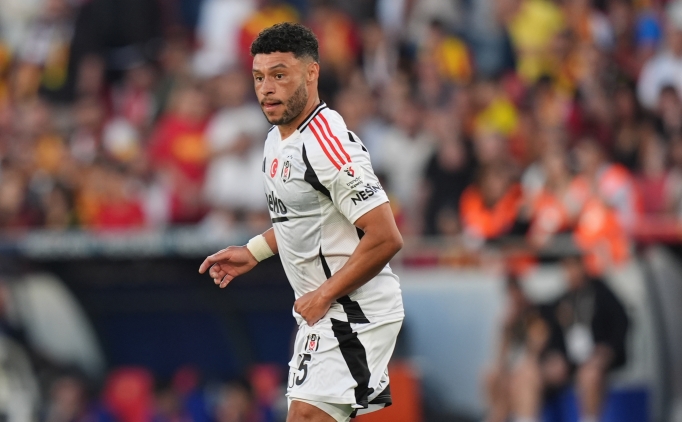 Alex Oxlade-Chamberlain'den gelece�i i�in mesaj!