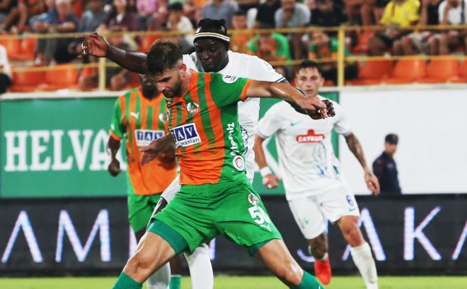 Mircea Lucescu'dan �mit Akda� i�in a��klama!