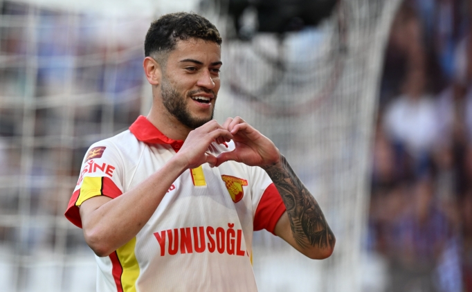 G�ztepe'de forvet aray���